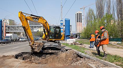Ліквідація аварій на вул. В.Гетьмана, 27 та Кловскому узвозі, 14