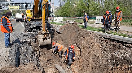 Ліквідація аварій на вул. В.Гетьмана, 27 та Кловскому узвозі, 14