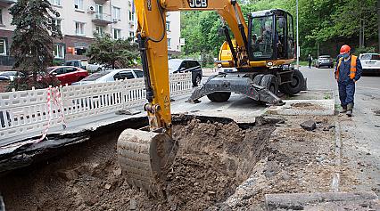 Ліквідація аварій на вул. В.Гетьмана, 27 та Кловскому узвозі, 14
