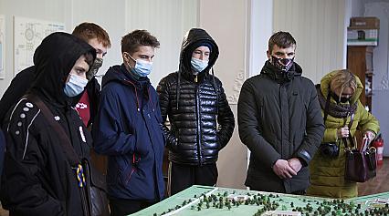 Студенти Київського Професійного Енергетичного Ліцею відвідали Дніпровську станцію