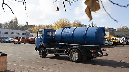 У Київводоканалі привітали водіїв з Днем автомобіліста і дорожника