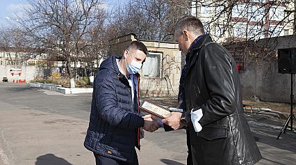 У Київводоканалі привітали водіїв з Днем автомобіліста і дорожника