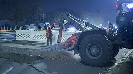Київводоканал оперативно ліквідував аварійну ситуацію на проспекті А.Навої