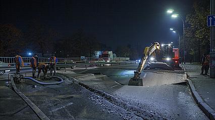 Київводоканал оперативно ліквідував аварійну ситуацію на проспекті А.Навої