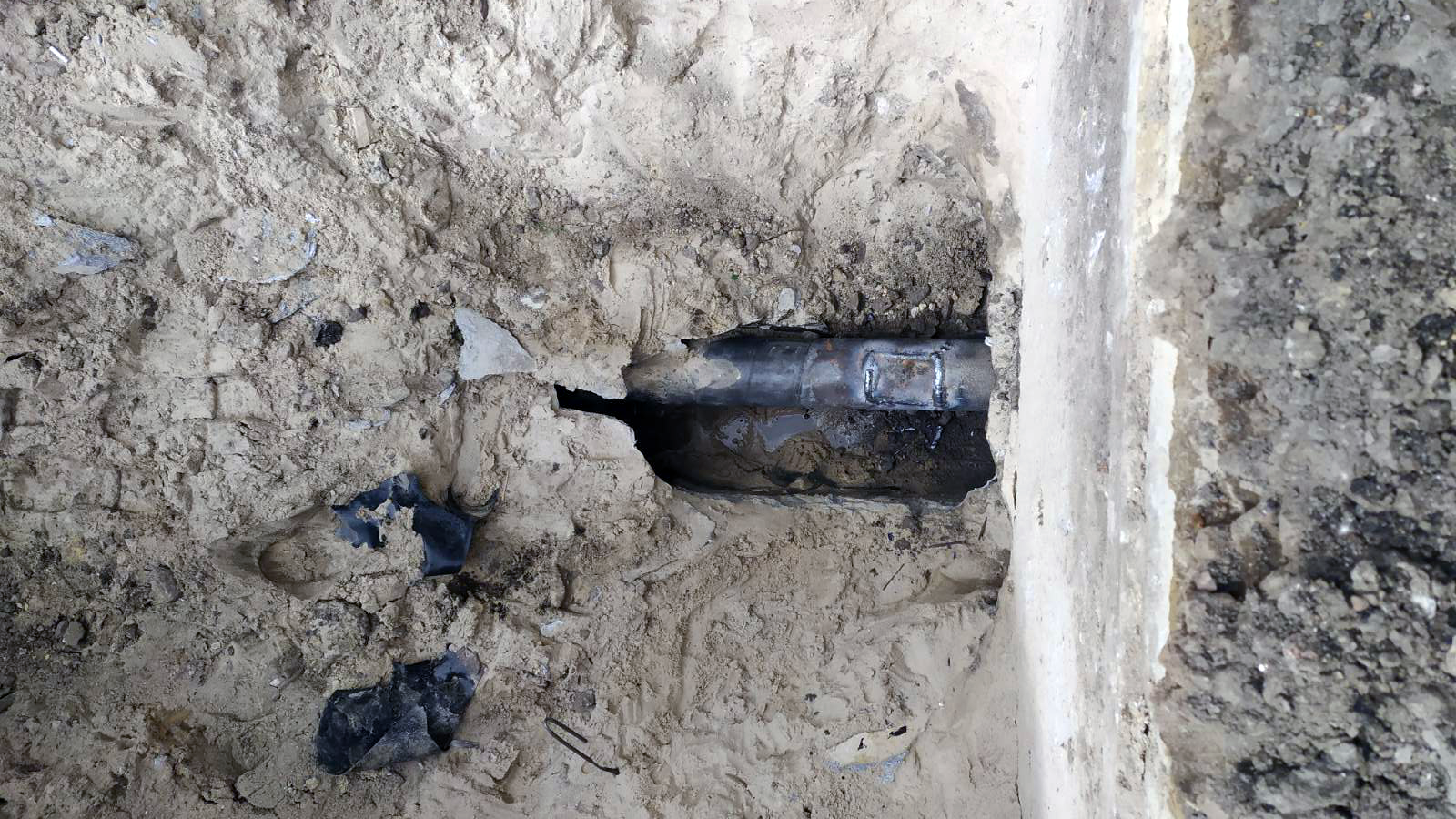 Заради стабільного водопостачання усуваємо навіть найменші утворення на трубопроводах