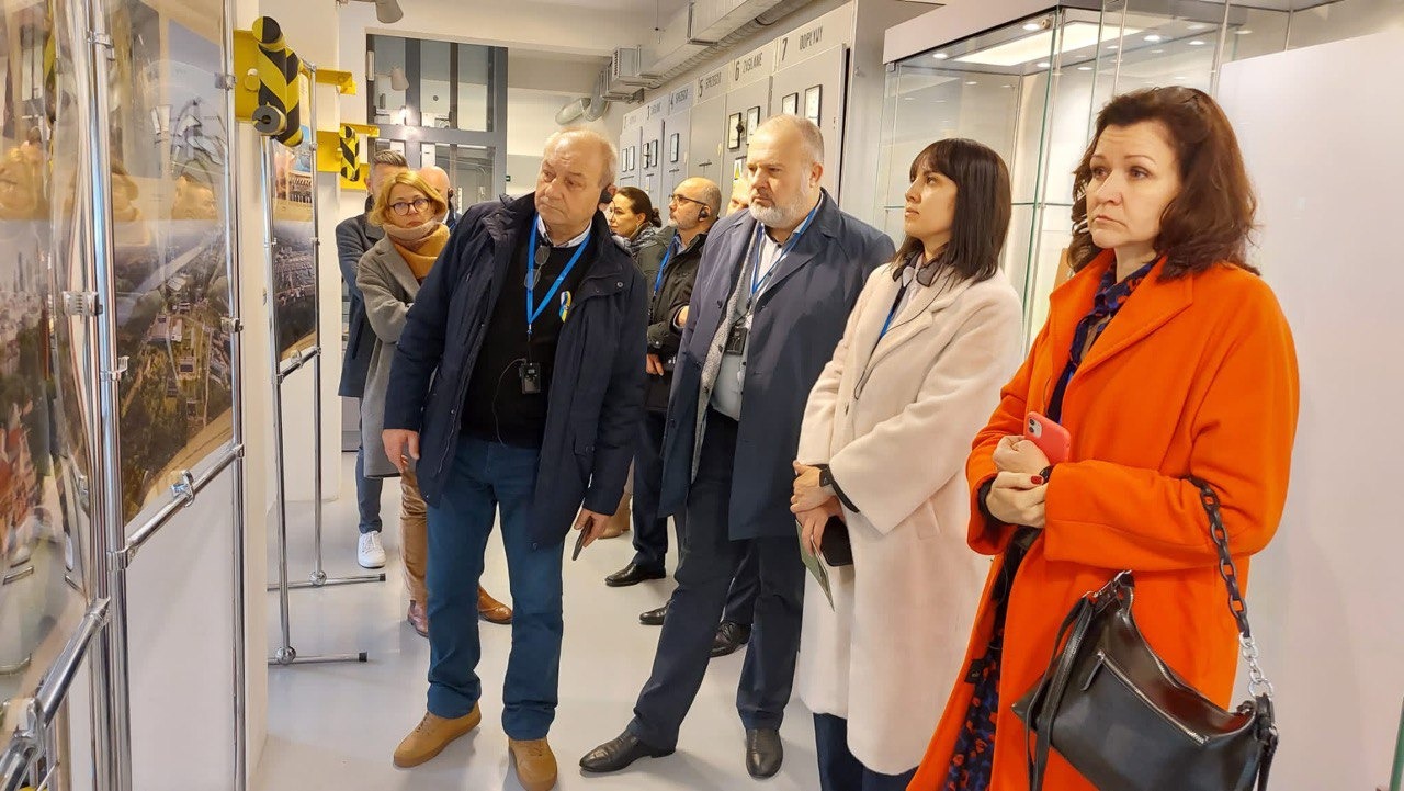 Представники Київводоканалу відвідали об’єкти водопровідно-каналізаційного господарства Варшави