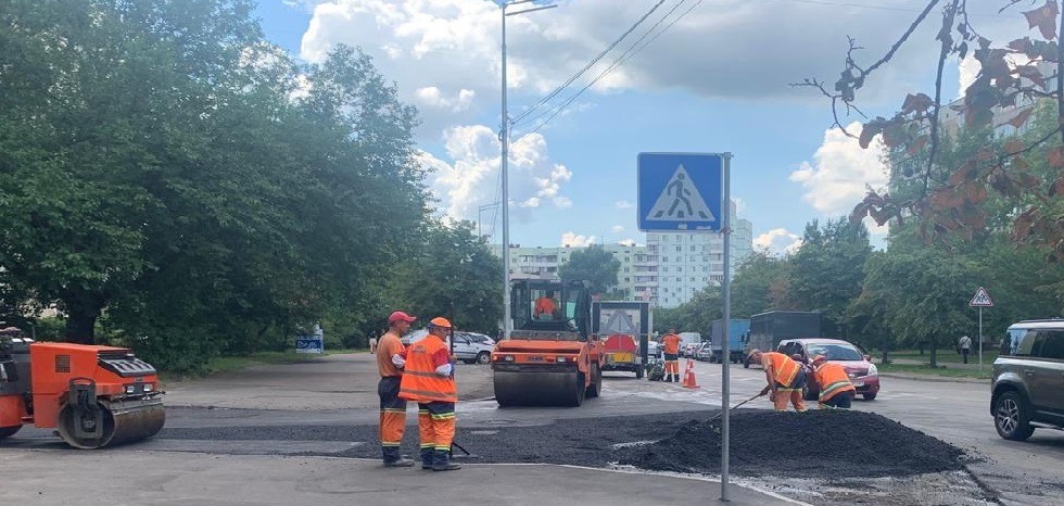 Завершено ремонт  колектору по вулиці Вербицького